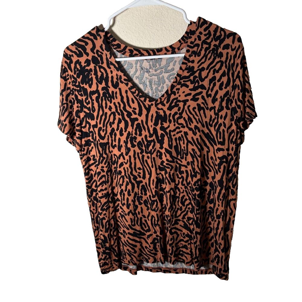 Nine West T-Shirt Women's Medium V-Neck Short Sleeve Soft Spun Casual Top